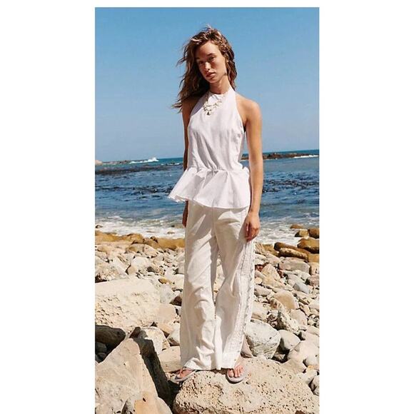 Free People Printemps Moment Top XS – White Peplum Halter Beachy Summer Vibes - Picture 1 of 3